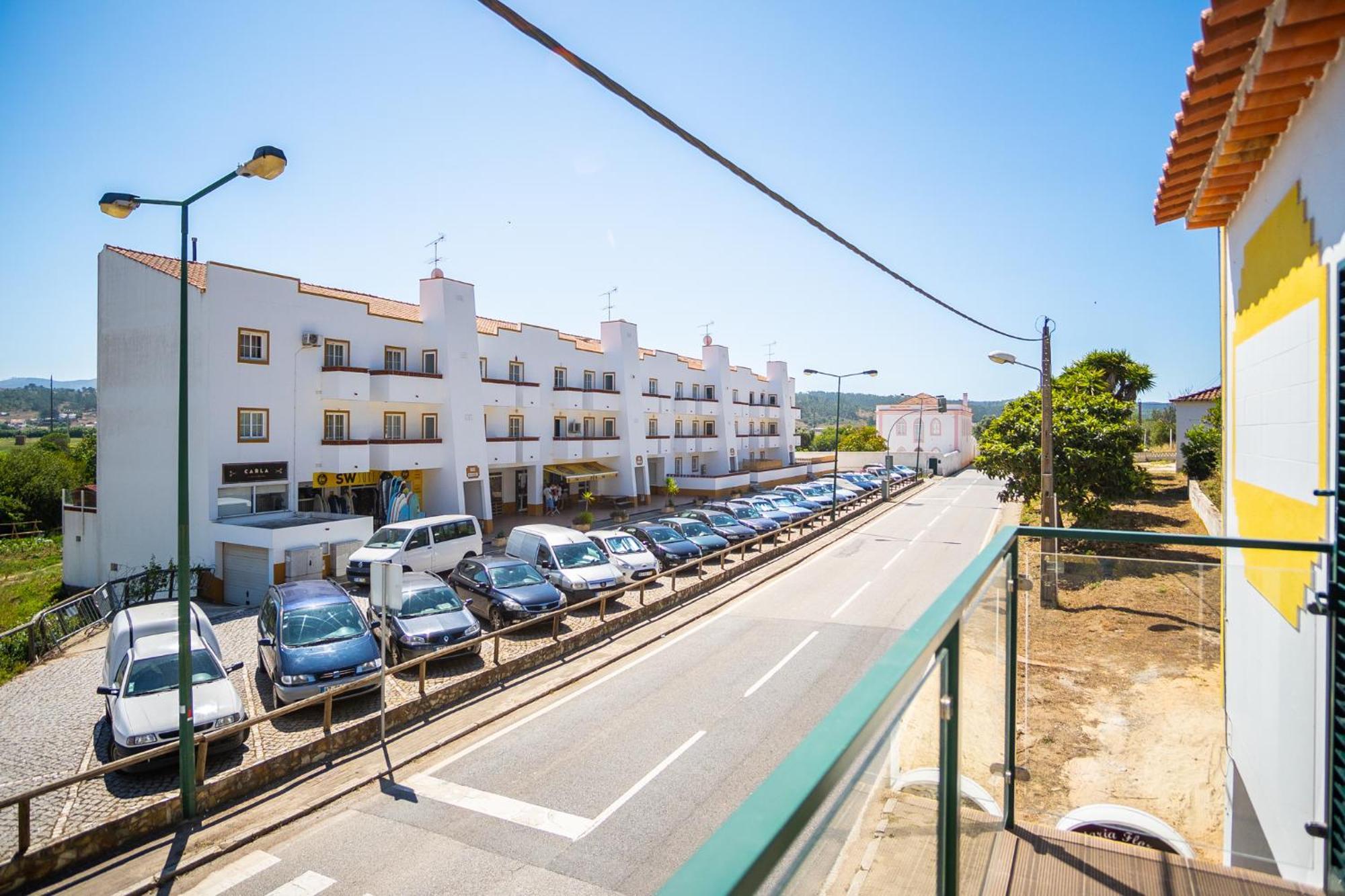 Guesthouse Aljezur Center Rum bild
