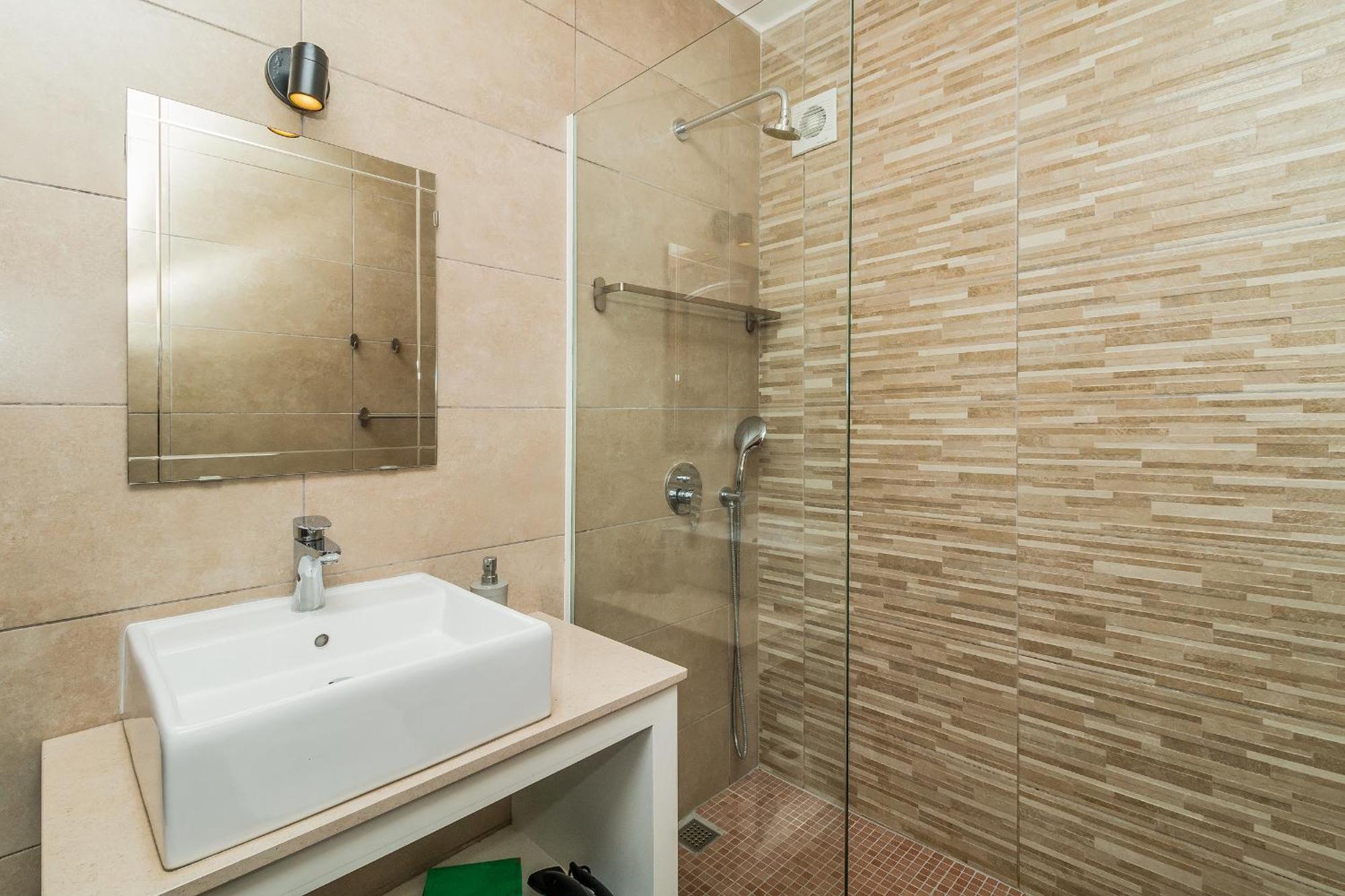 Guesthouse Aljezur Center Rum bild